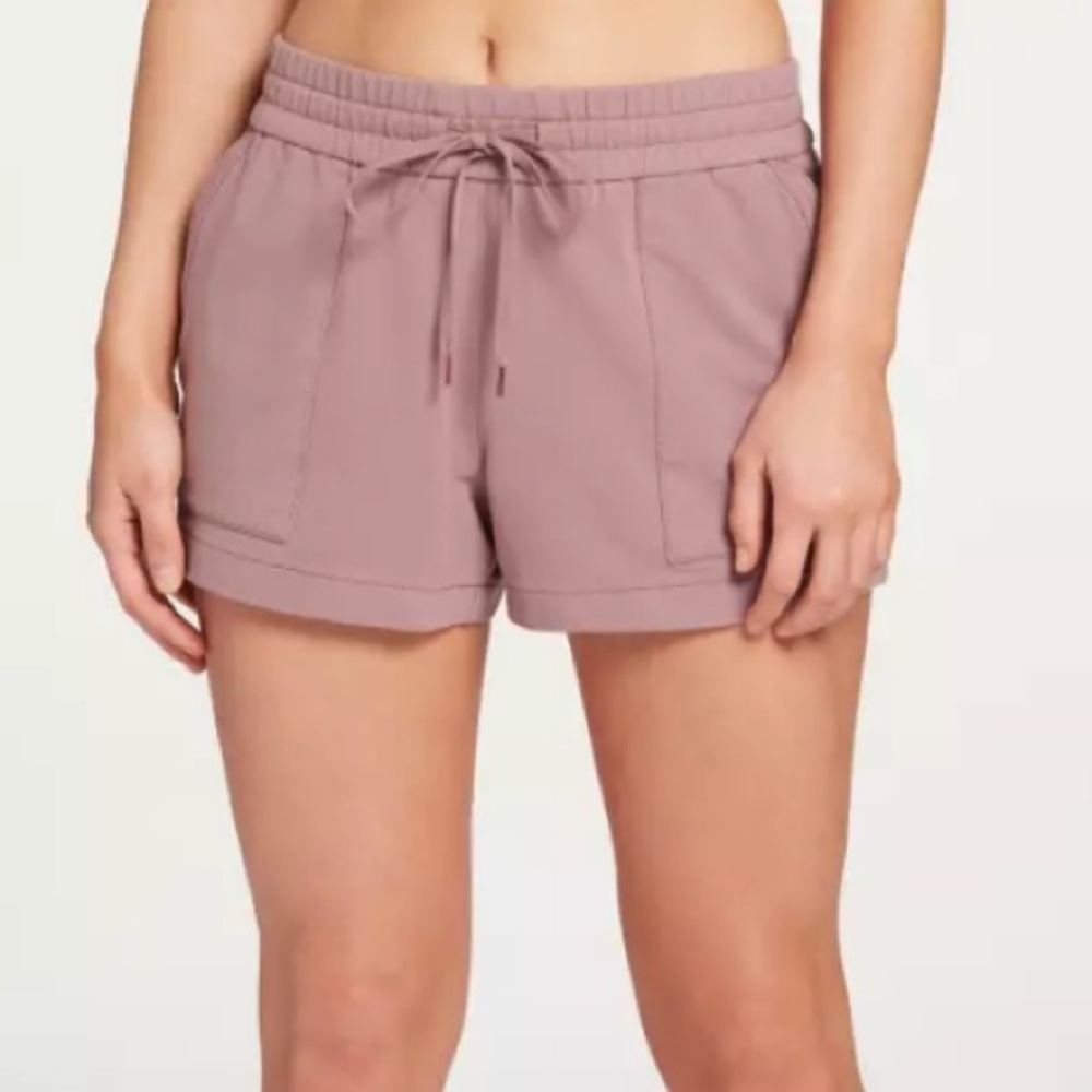 NWT CALIA 3.5” Twillflex Shorts